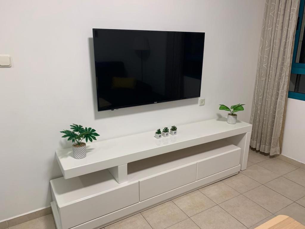 Tiberias Apartment Luaran gambar