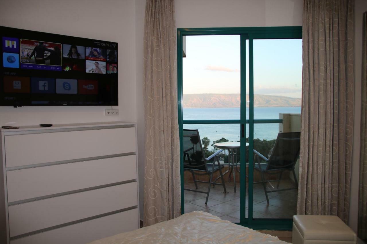 Tiberias Apartment Luaran gambar