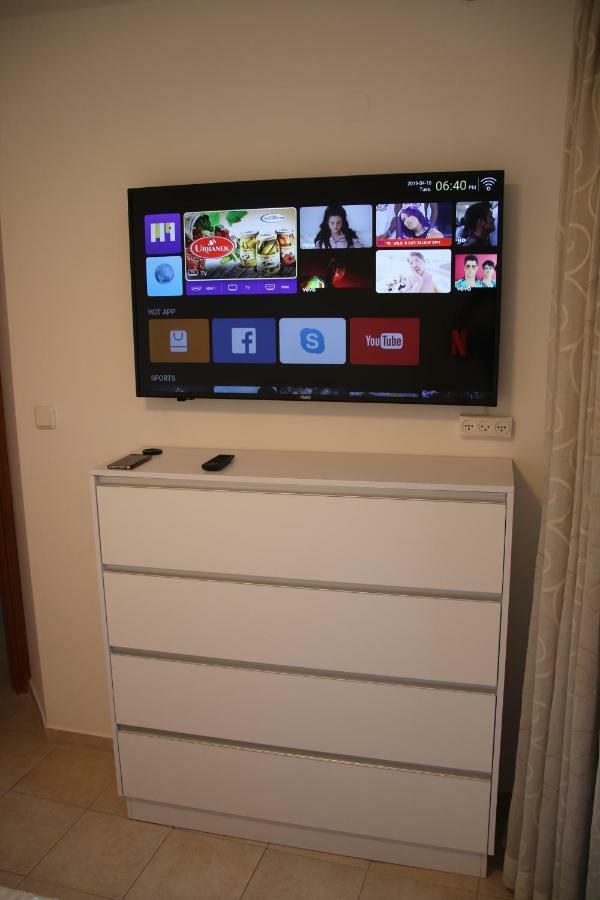Tiberias Apartment Luaran gambar