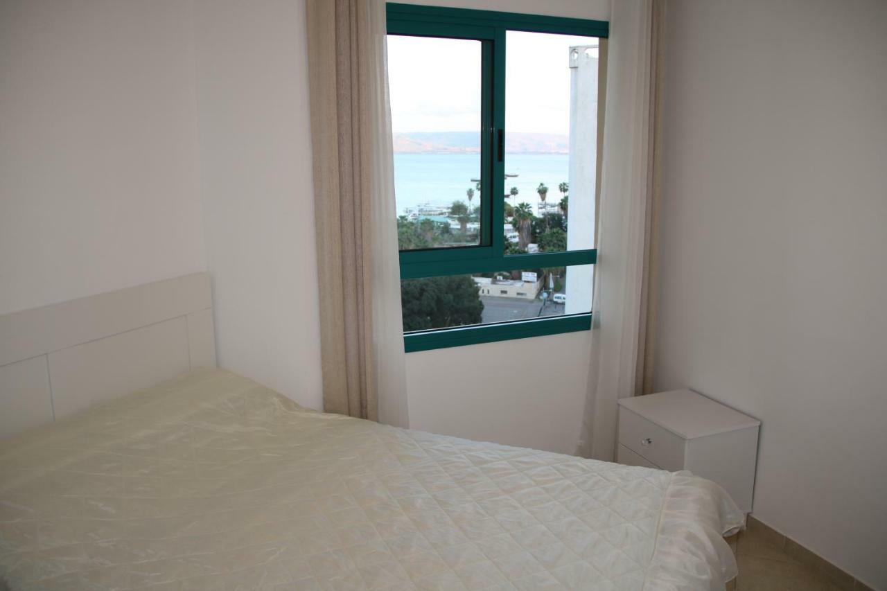 Tiberias Apartment Luaran gambar