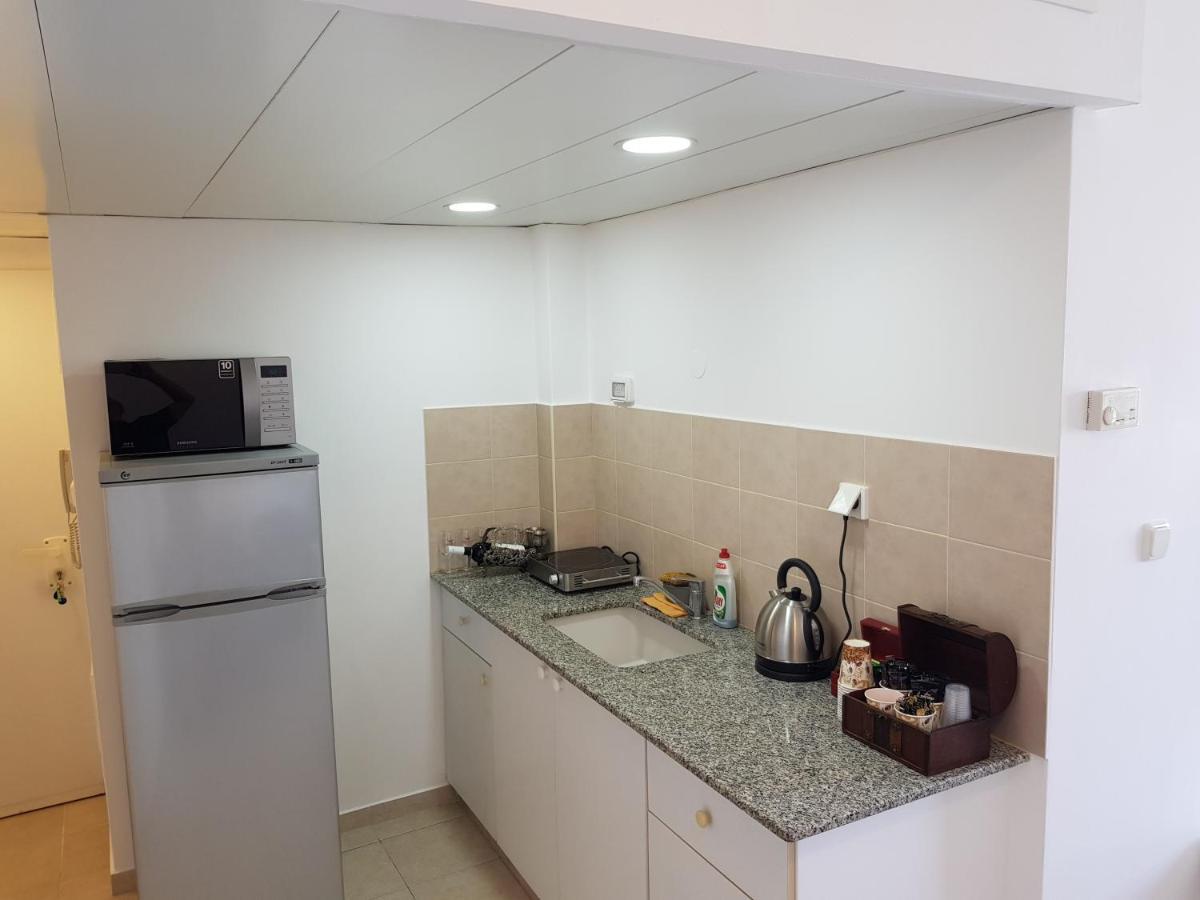 Tiberias Apartment Luaran gambar